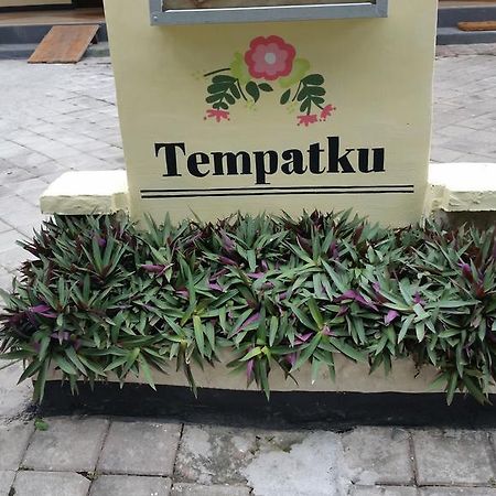 Tempatku Indonesian Restaurant And Rooms سينغيغي المظهر الخارجي الصورة