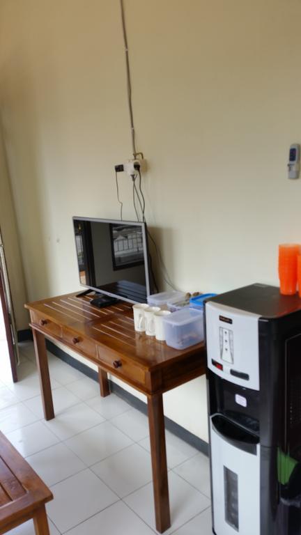 Tempatku Indonesian Restaurant And Rooms سينغيغي المظهر الخارجي الصورة