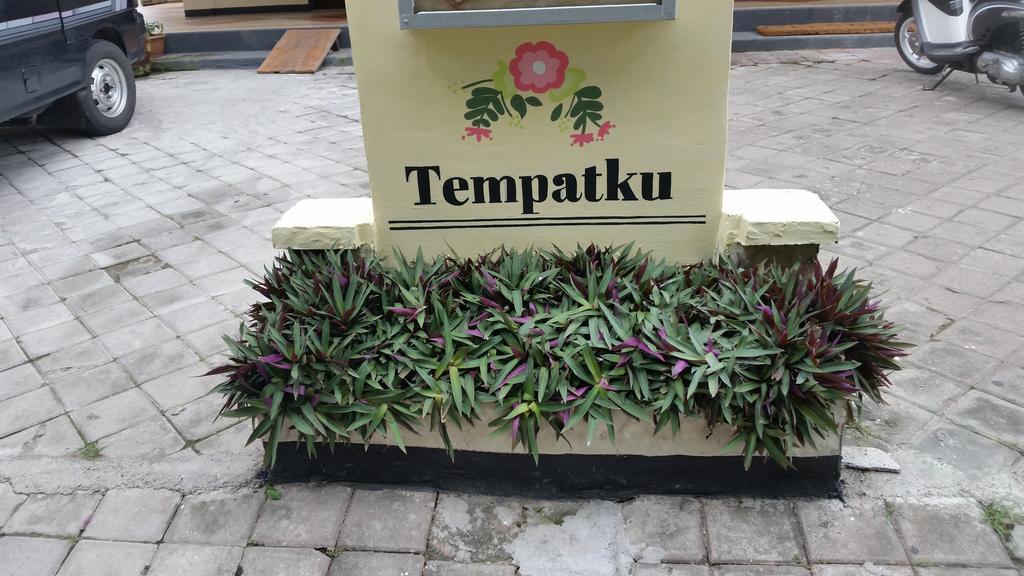Tempatku Indonesian Restaurant And Rooms سينغيغي المظهر الخارجي الصورة