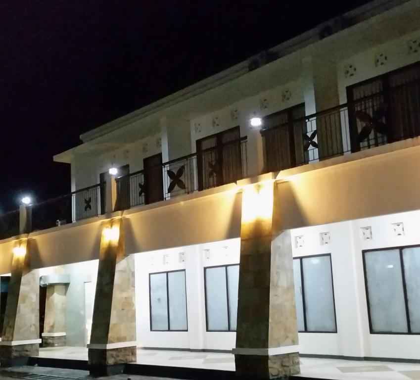 Tempatku Indonesian Restaurant And Rooms سينغيغي المظهر الخارجي الصورة