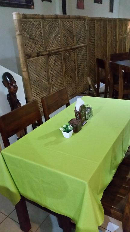 Tempatku Indonesian Restaurant And Rooms سينغيغي المظهر الخارجي الصورة